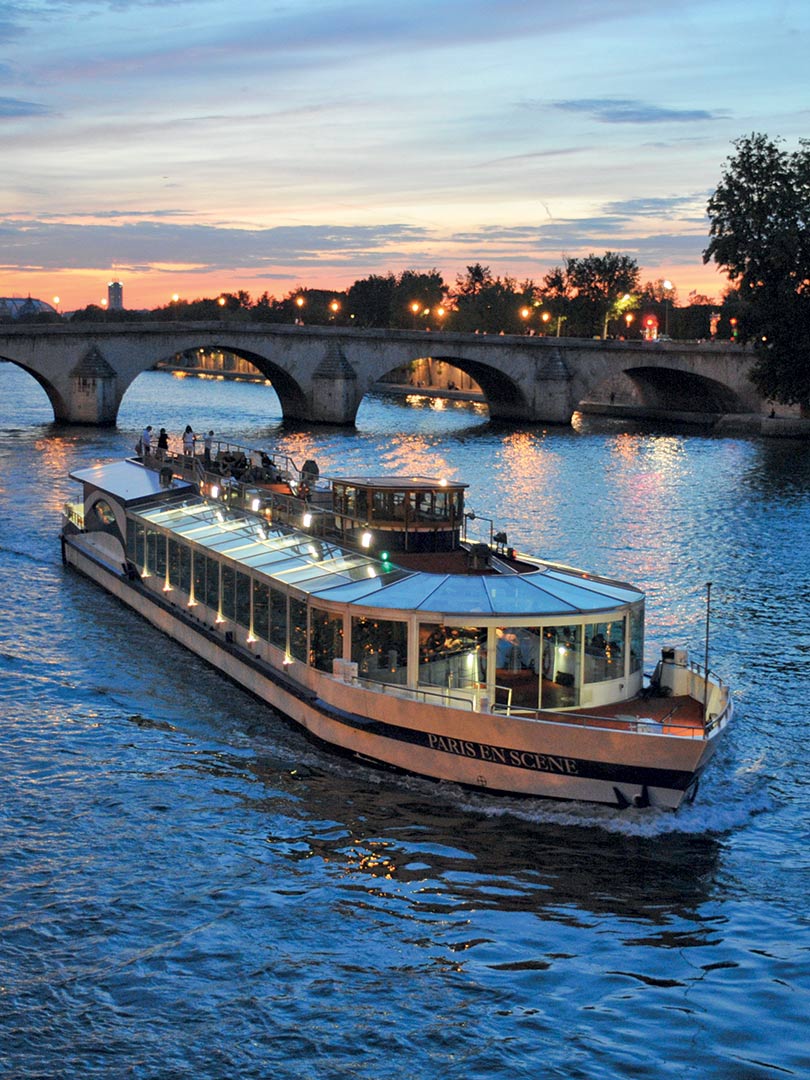 Dîner croisière : quels sont les offres proposées ?